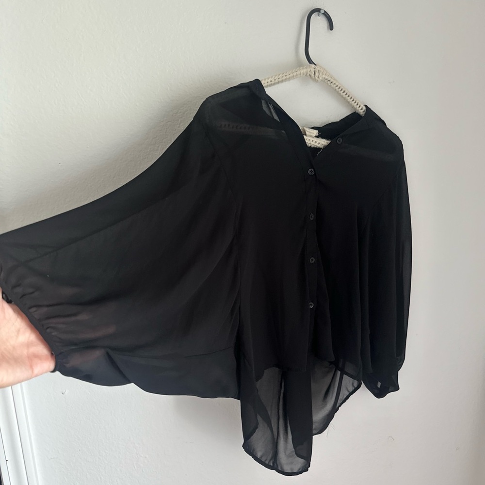 Cute lot of 10 shirts, tops, tanks, tees, blouses size small euc